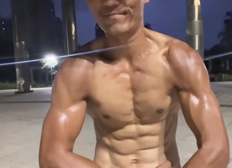 OogwA, 省很大的开, 了他的脚步