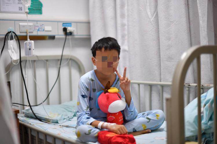 img, 到医院检查, 家里经济条 img, 到医院检查, 家里经济条