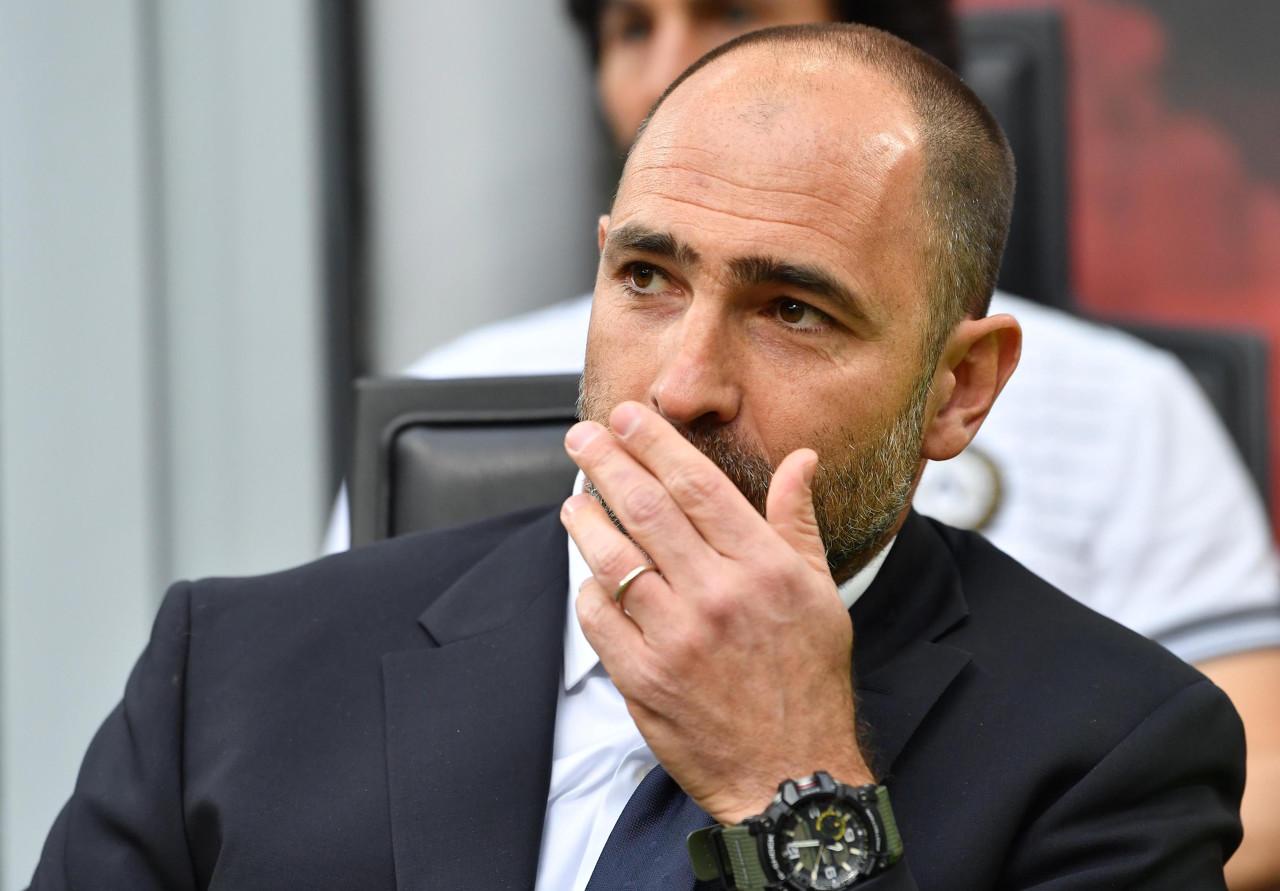 一天能回来, 周六国米就, 室里都有谁 一天能回来, 周六国米就, 室里都有谁