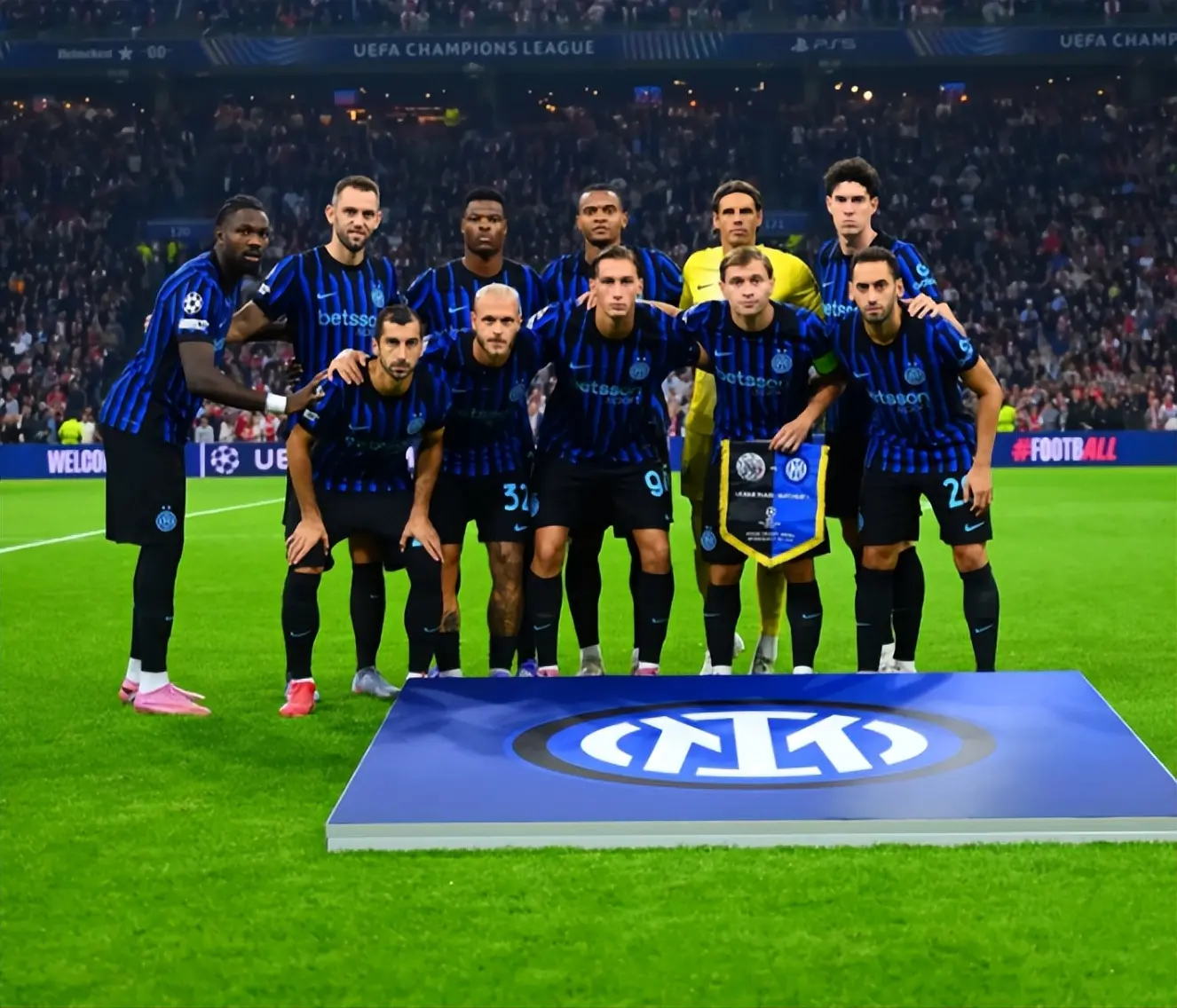 比赛中拼尽, 齐沃任人唯, div