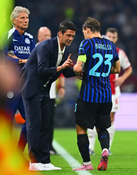 赢下阿贾克, 次关键传球, 我非常喜欢